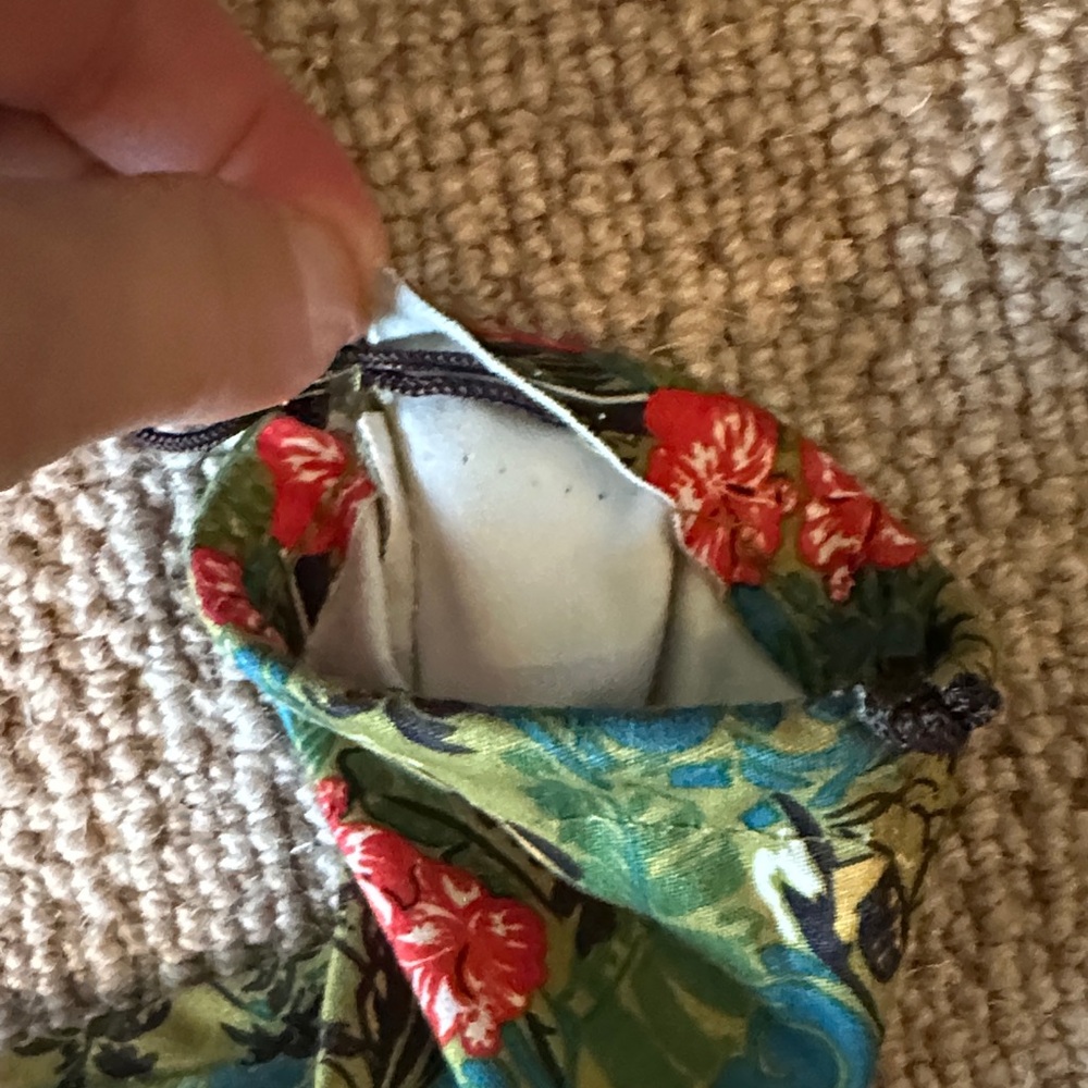 Maui Jim Polarized Sunglasses - Picture 9 of 9